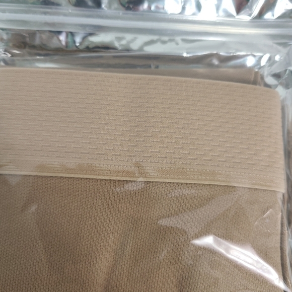 NEW Absolute Support Compression Thigh Hi Stockings 20-30mmHg Size 7XL Beige $53 - Picture 7 of 8